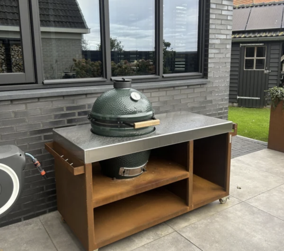 Gasbarbecue in tuin