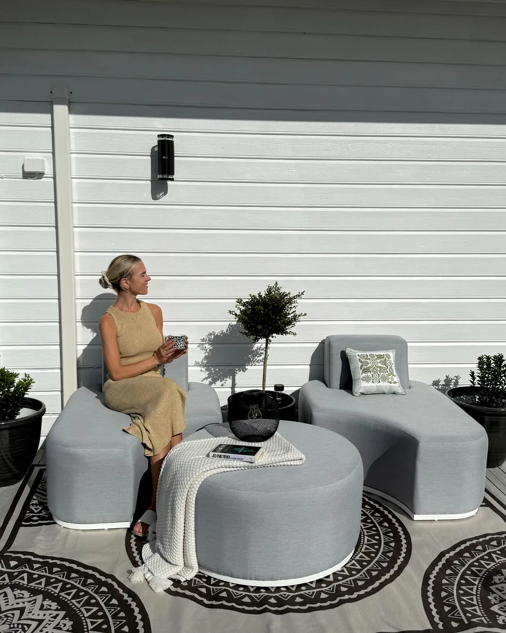FABRO 2-zits Loungeset met Tafel Lichtgrijs Modulair
