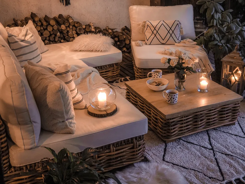 VARALLO 4-zits Loungeset met Tafel Rechtszijdig | Natuurlijk Rotan Modulair